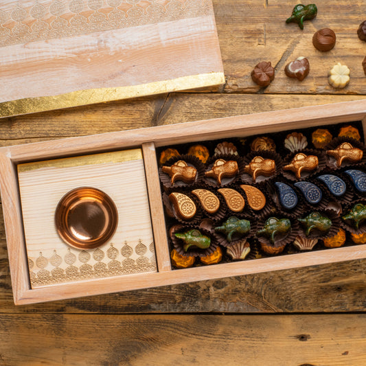 Small Wooden Luxury Gift Box with Mubkhar